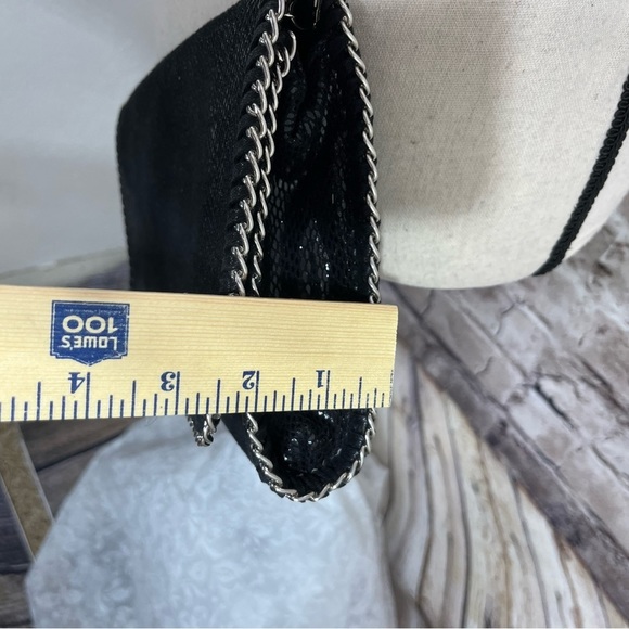 TARNISH Black Leather Flap Over Cross Body Bag With Removeable Chain Str… - Picture 9 of 12